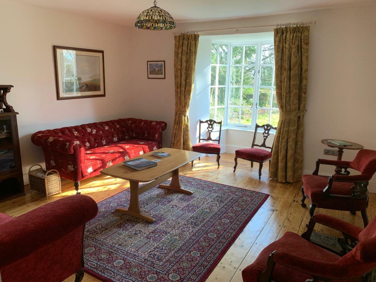 Pontyclerc Farm House Bed And Breakfast Ammanford Dış mekan fotoğraf