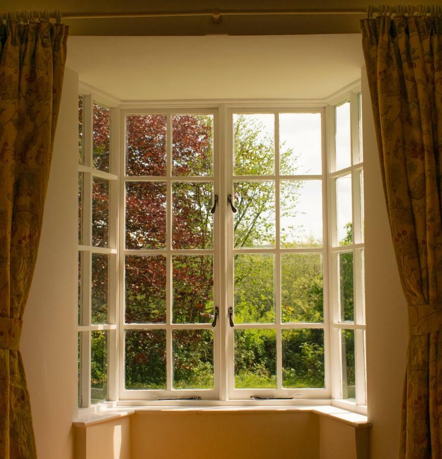 Pontyclerc Farm House Bed And Breakfast Ammanford Dış mekan fotoğraf